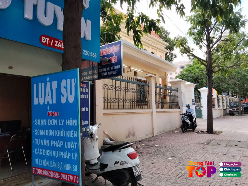 Van-phong-luat-su-truong-tuyen-dongnaitoplist