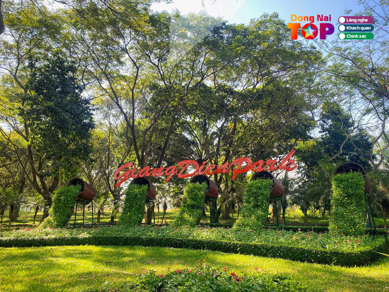 Thac-giang-dien-vien-ngoc-bich-an-minh-giua-nui-rung-dong-nai-dongnaitoplist