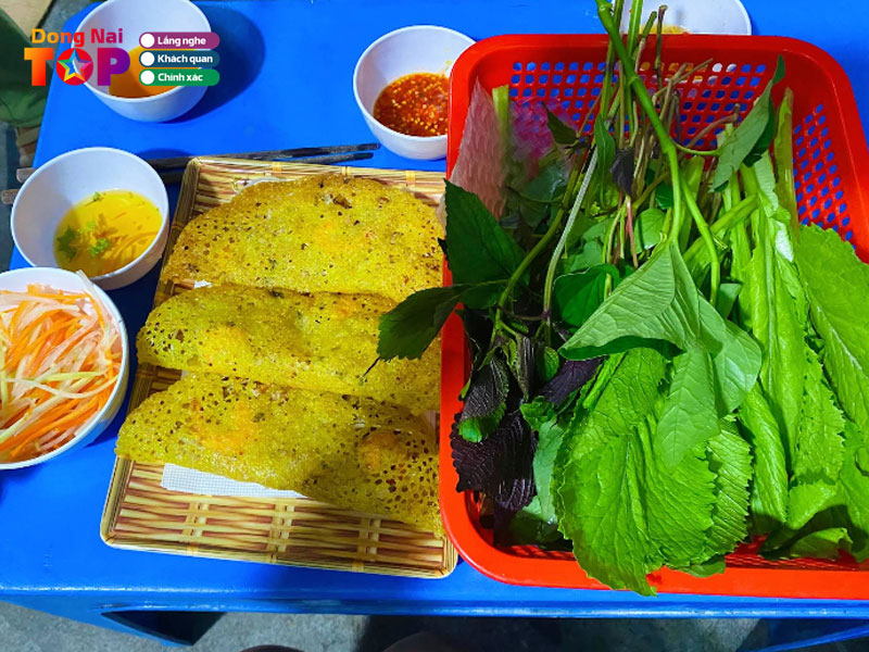 Banh-xeo-mien-trung-dongnaitoplist