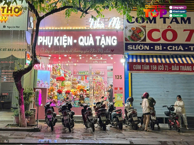 Nha-mi-phu-kien-qua-tang-dongnaitoplist