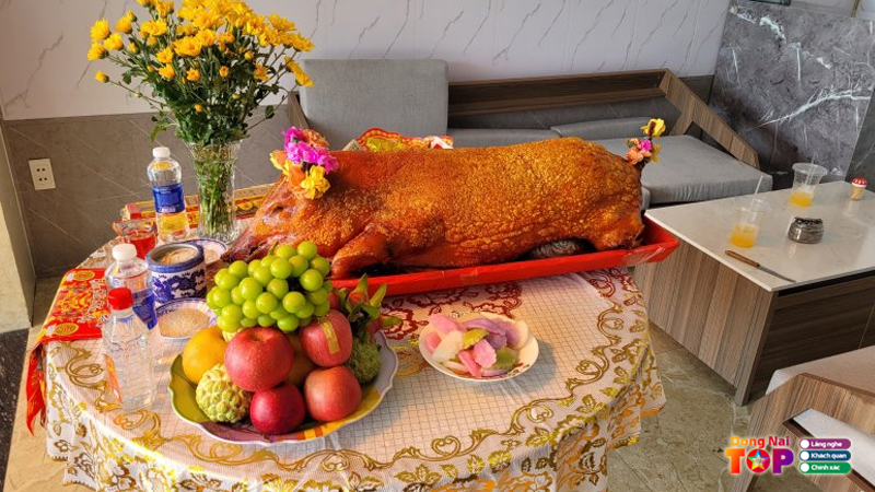 Top-5-dia-chi-mua-lon-quay-dong-nai-ngon-thit-lon-tuoi-dongnaitoplist