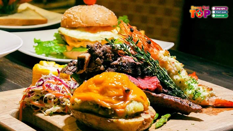 Top-6-cua-hang-an-hamburger-dong-nai-ngon-che-bien-sach-se