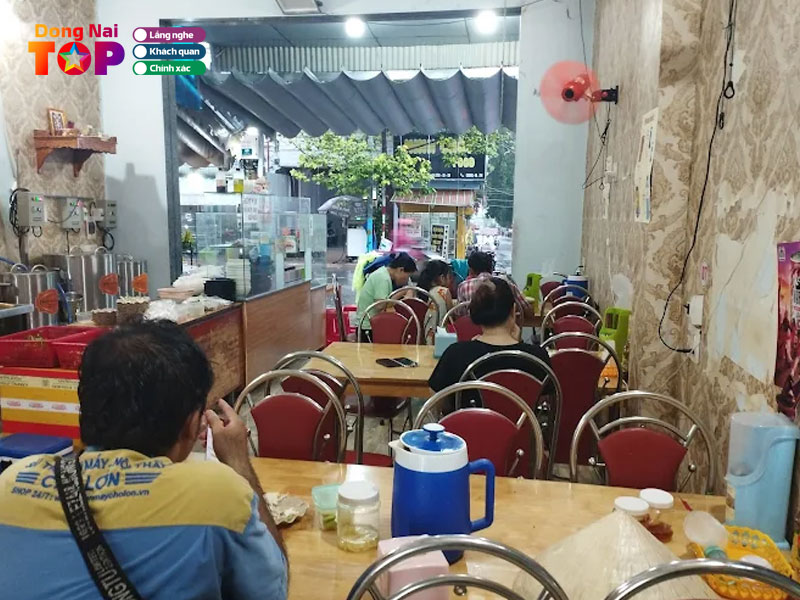 Banh-canh-ca-loc-quynh-trang-dongnaitoplist
