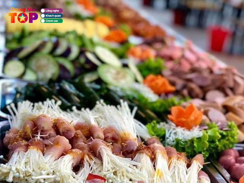 Buffet-ong-nha-que-7-dongnaitoplist