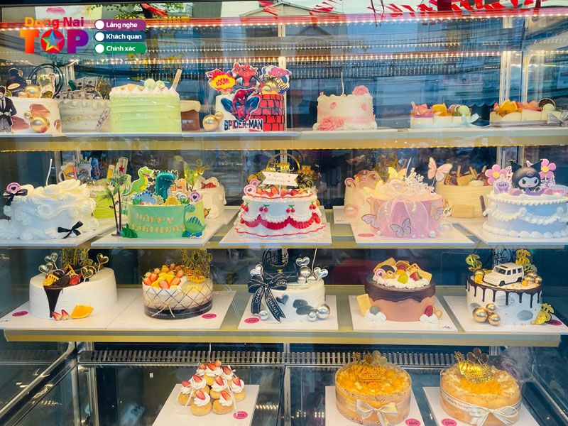 Moon-bakery-dongnaitoplist