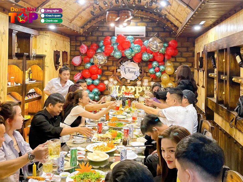 Nha-hang-ham-ruou-phi-dung-dongnaitoplist