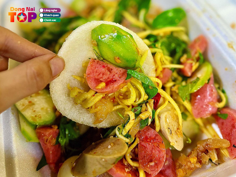 Banh-trang-tre-tron-ngoc-dung-dongnaitoplist