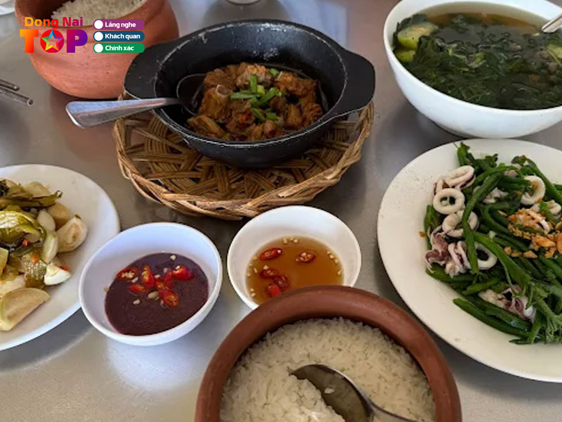 Com-nieu-cao-phat-dongnaitoplist