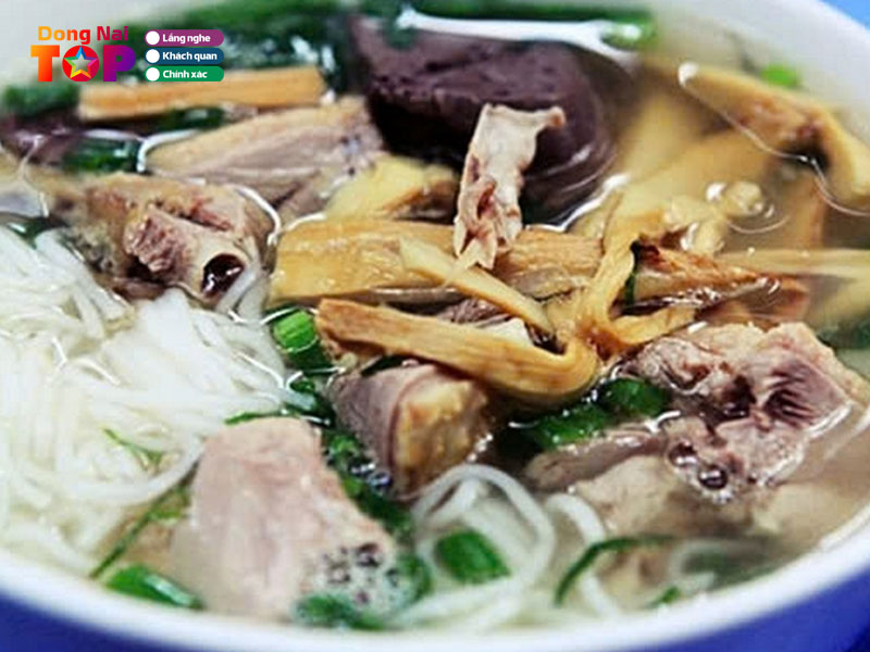 Quan-tam-mien-ngan-bun-rieu-dongnaitoplist