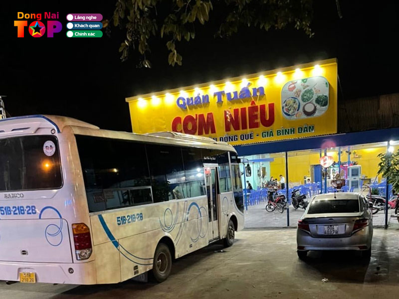 Quan-tuan-com-nieu-dongnaitoplist