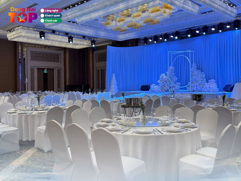 Trung-tam-hoi-nghi-tiec-cuoi-cong-vien-17-3-dongnaitoplist